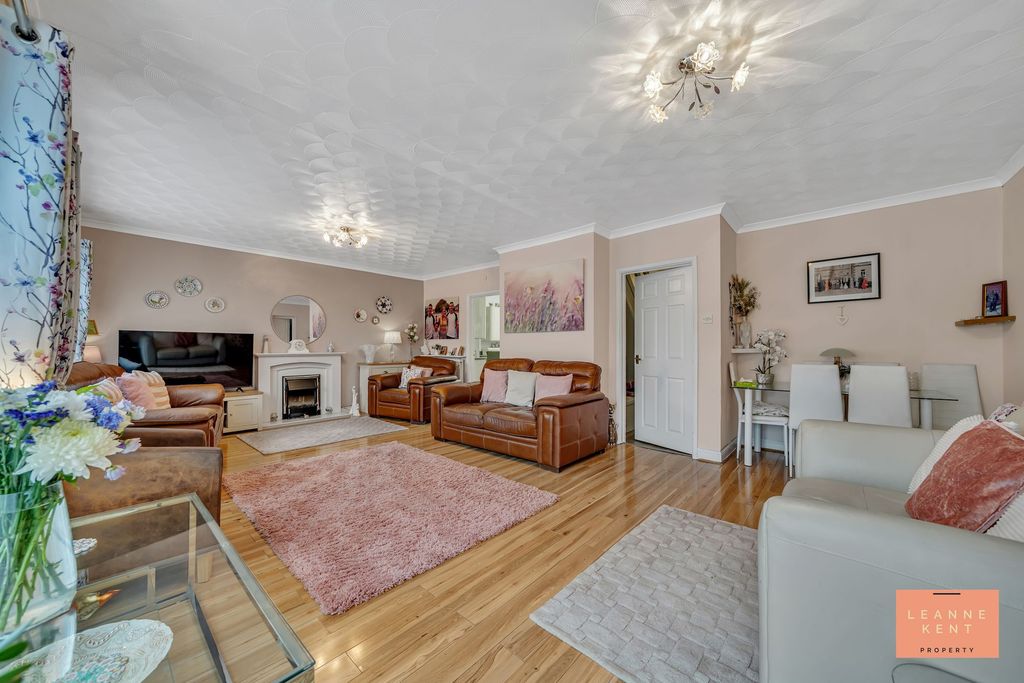 Additional image 11 of 4 bed detached house for saleEast Avenue, Bedwas CF83