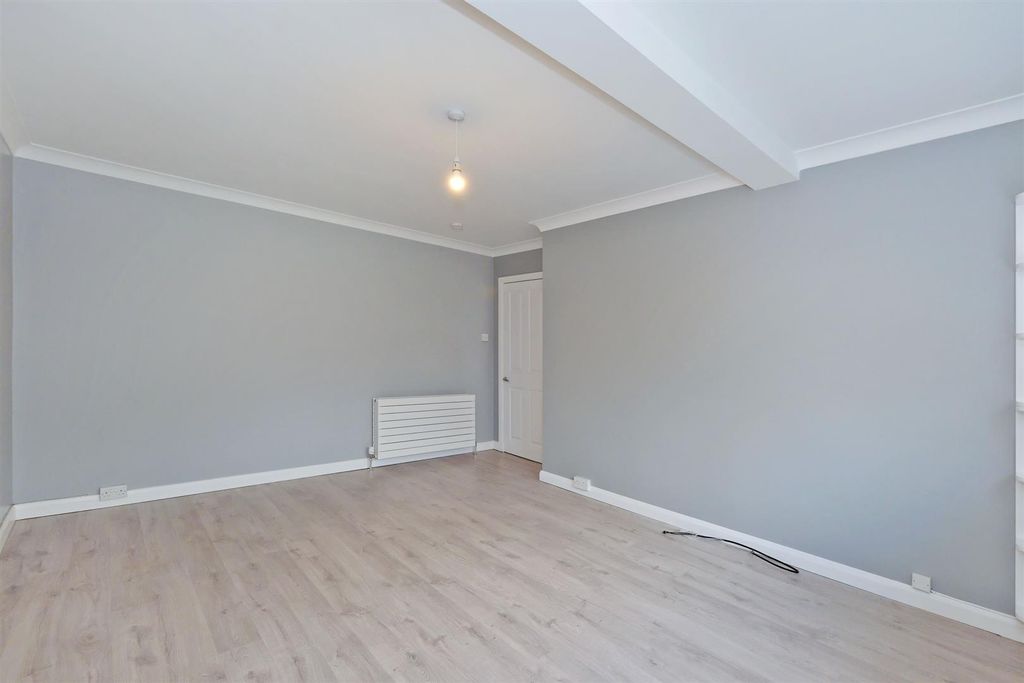 Property photo 3 of 27 Lounge 1.Jpg