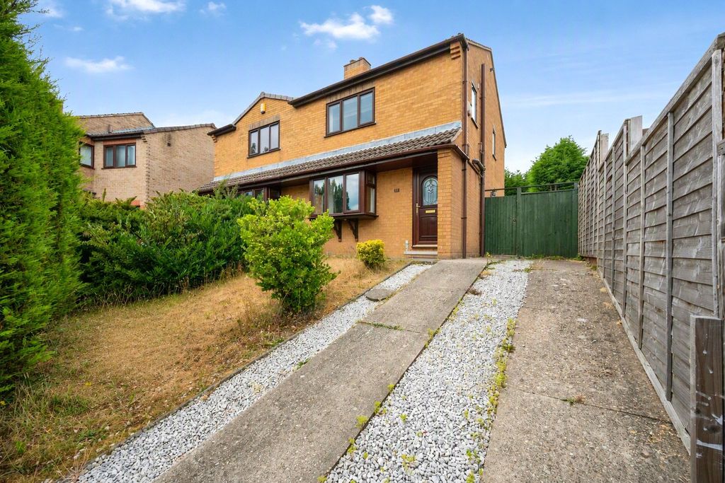 Property photo 1 of 21 Front