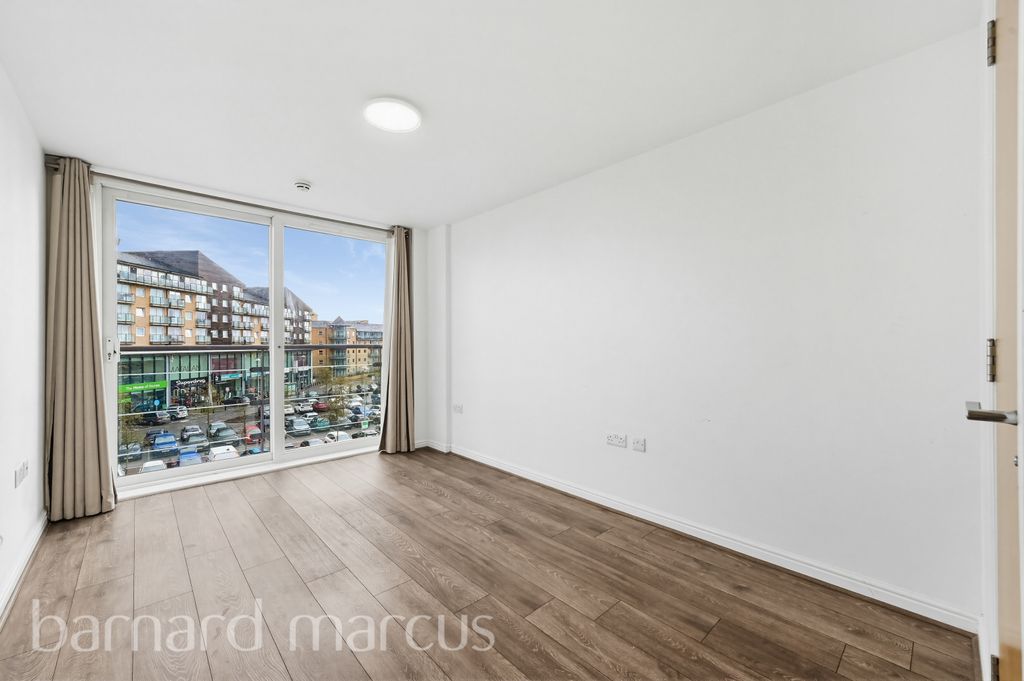 Property photo 2 of 10 Image