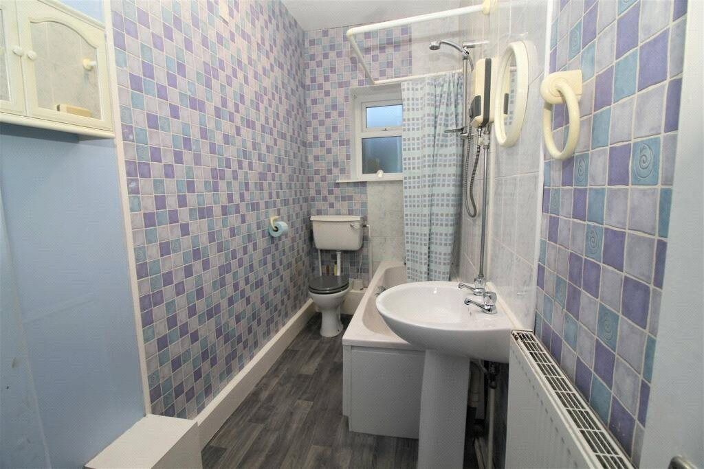 Property photo 3 of 5 Picture No. 04