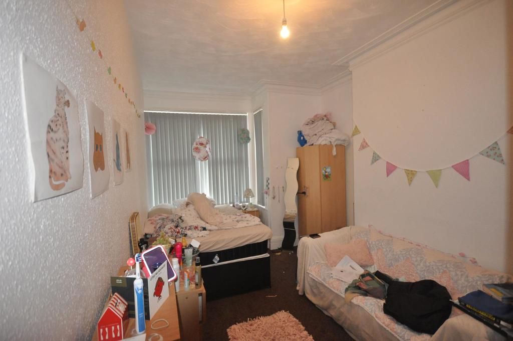 Property photo 2 of 11 Jpg