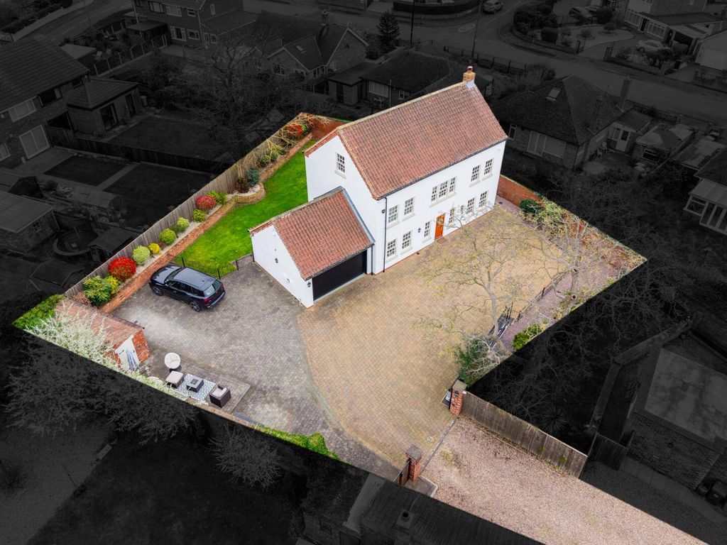 Property photo 2 of 54 Front (Exterior)