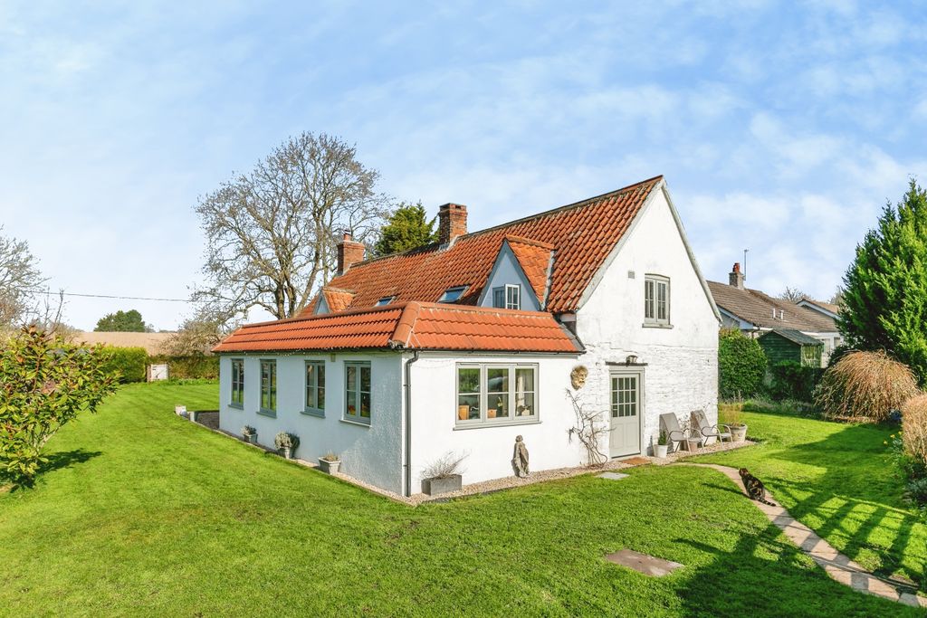 Property photo 1 of 25 Front And Side