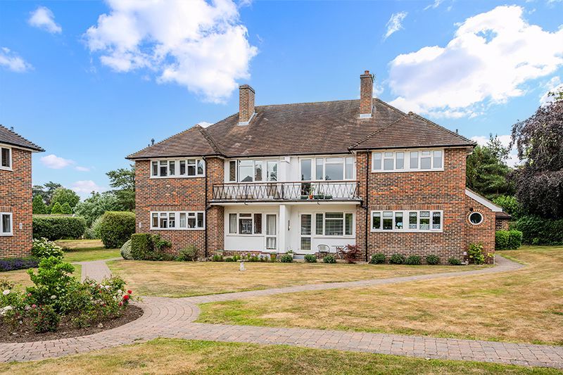 Property photo 2 of 12 H&Co.