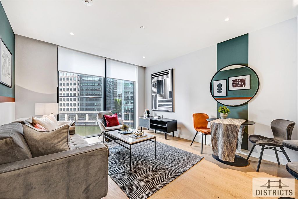 Property photo 1 of 22 Hampton Tower (3).Jpg