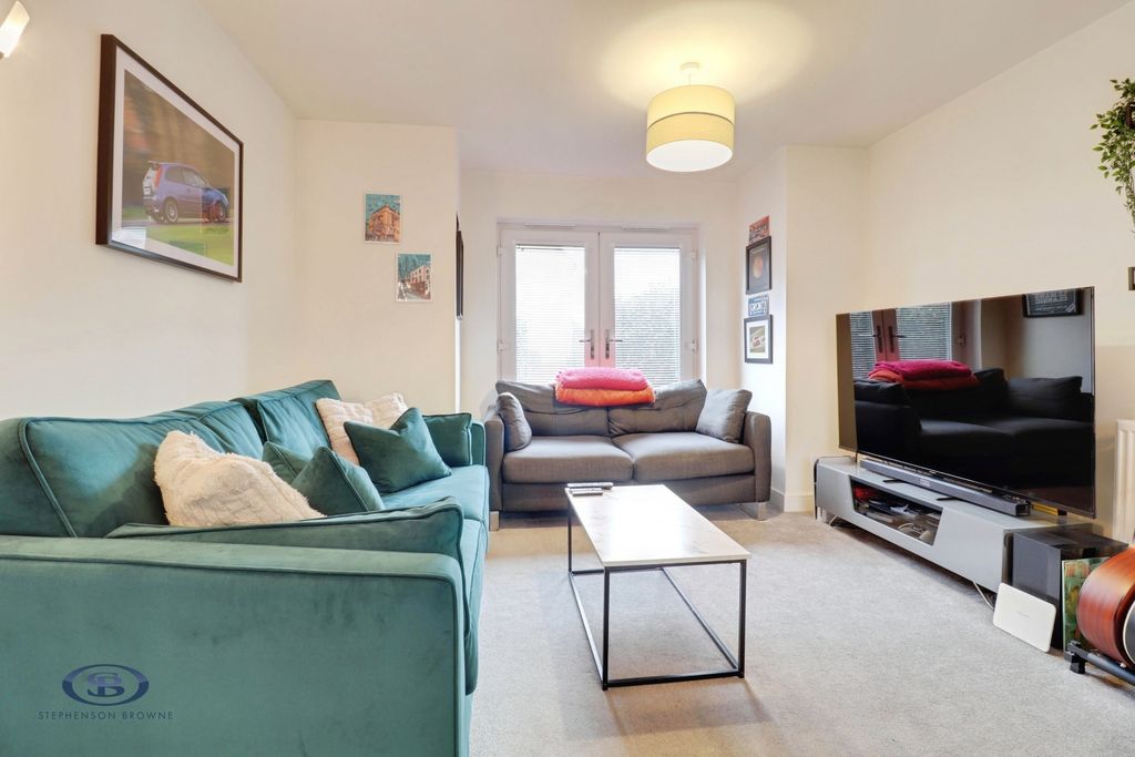 Property photo 2 of 12 Pbox-Img.Jpg