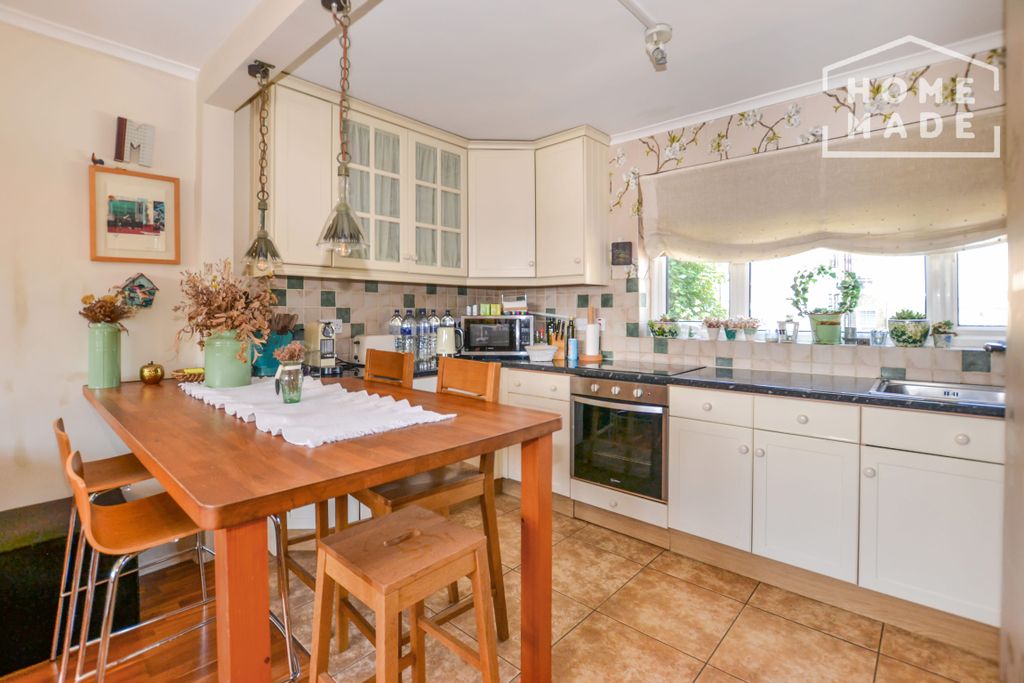 Property photo 2 of 5 Dsc_019915901646821590196343-Min.Jpg