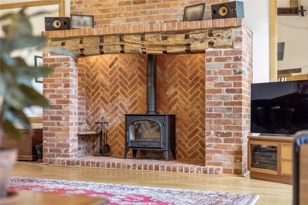 Property photo 3 of 25 Fireplace