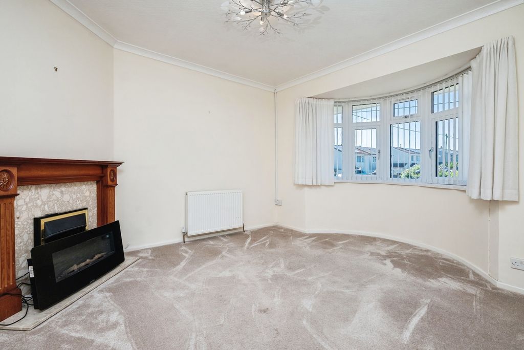 Property photo 2 of 20 Pbox-Img.Jpg
