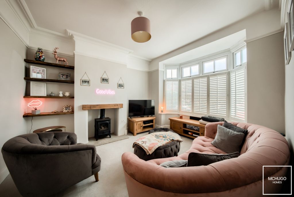 Property photo 3 of 17 Xt5A2237-Hdr(3)