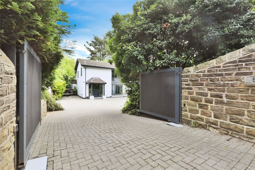 Property photo 1 of 50 Picture No. 33