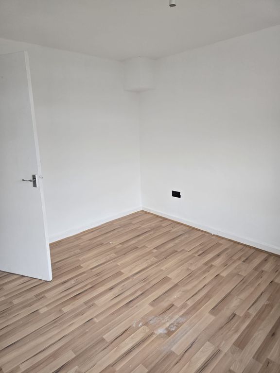 Property photo 2 of 18 Whatsapp Image 2026-03-08 At 16.24.38 (6)