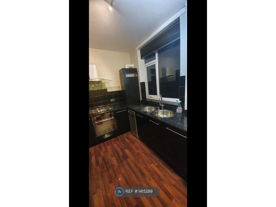 Property photo 2 of 13 Kitchen