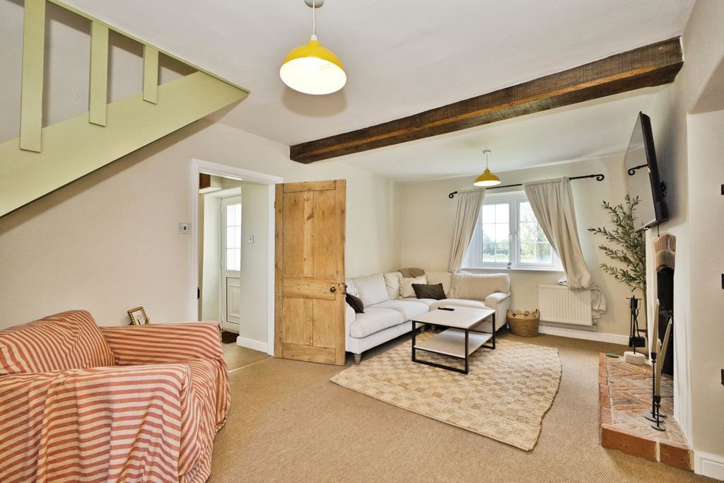 Property photo 3 of 17 Pbox-Img.Jpg
