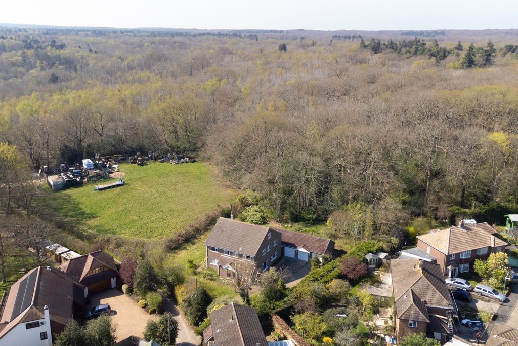 Property photo 1 of 23 4047001