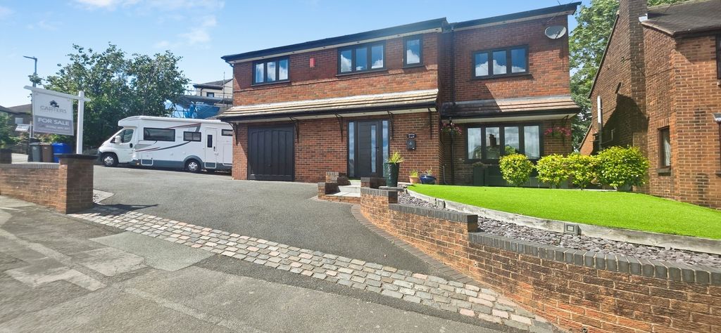 Property photo 1 of 39 Pbox-Img.Jpg