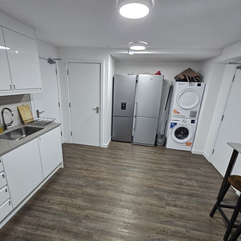 Property photo 3 of 4 Picture No. 02