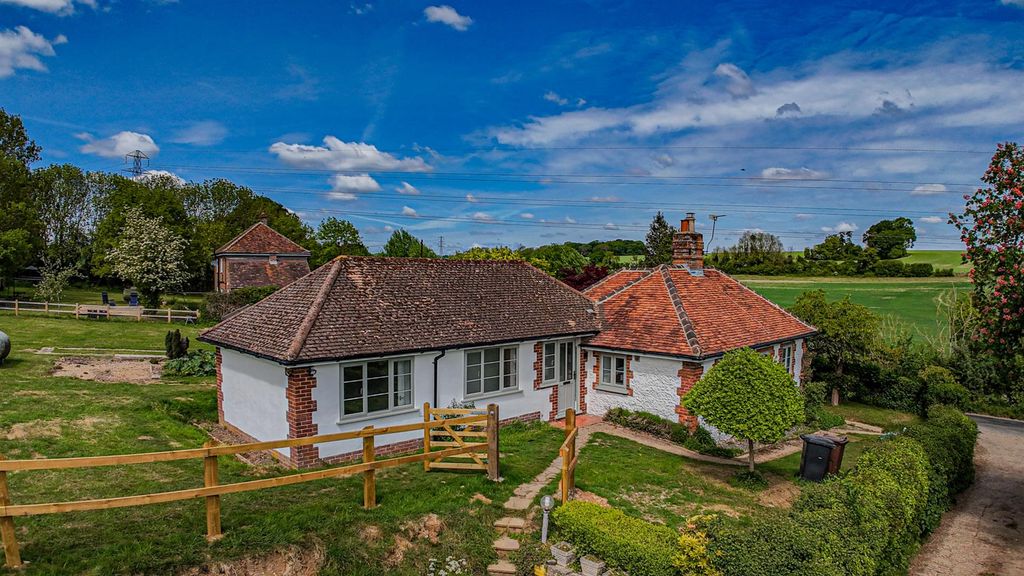 Property photo 2 of 25 Dji_20250507122340_0866_D.Jpg