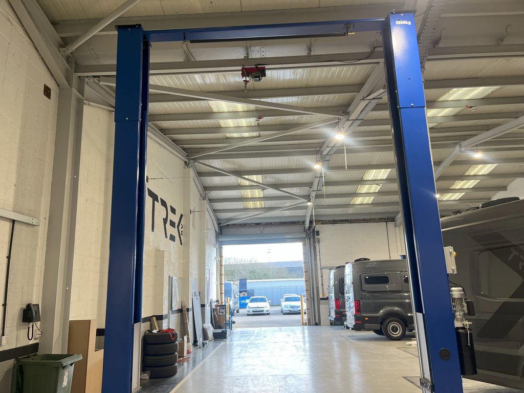 Property photo 3 of 5