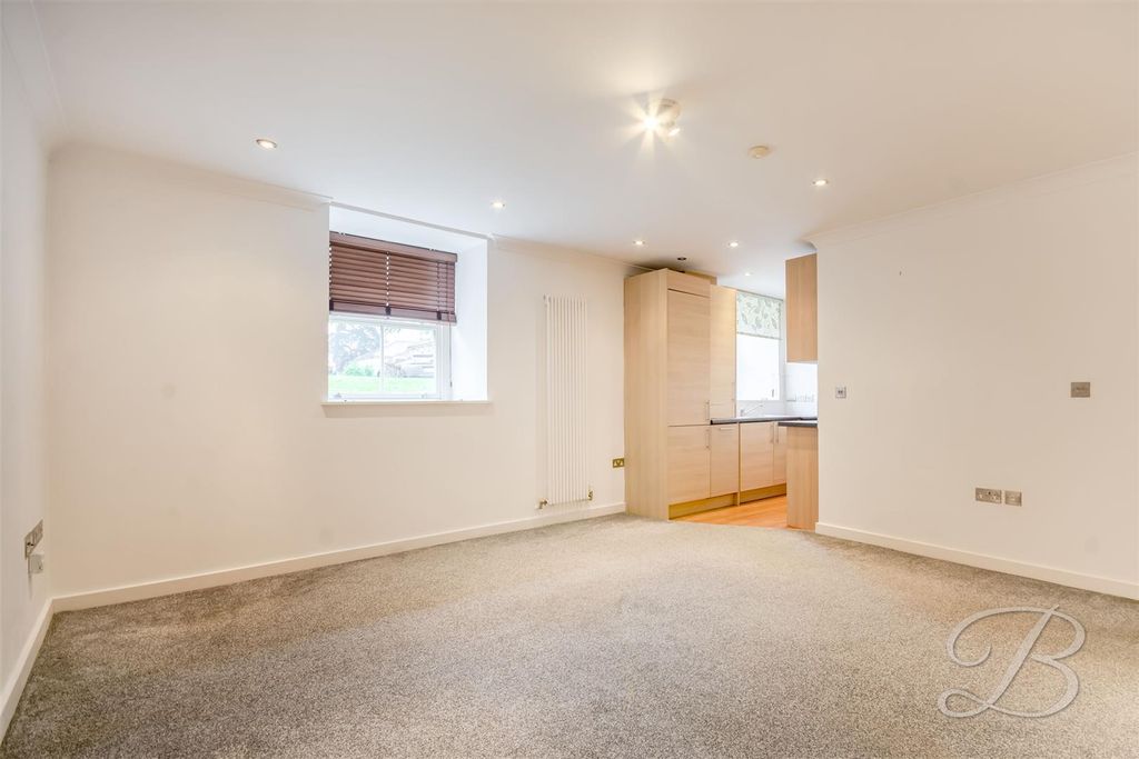 Property photo 3 of 16 Ccltd-10.Jpg