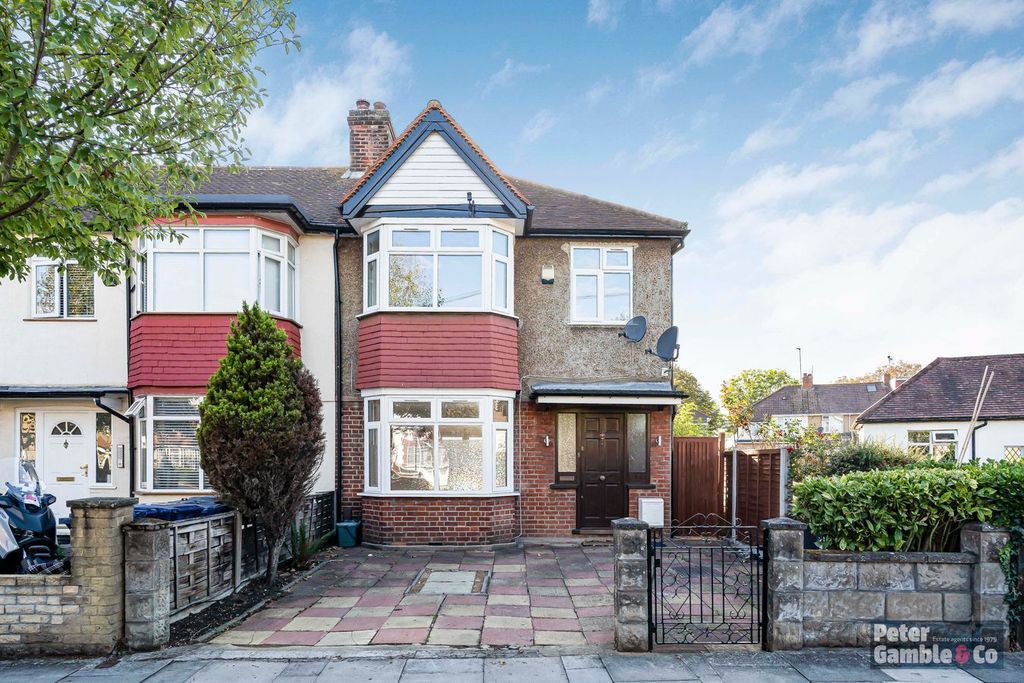 Property photo 1 of 19