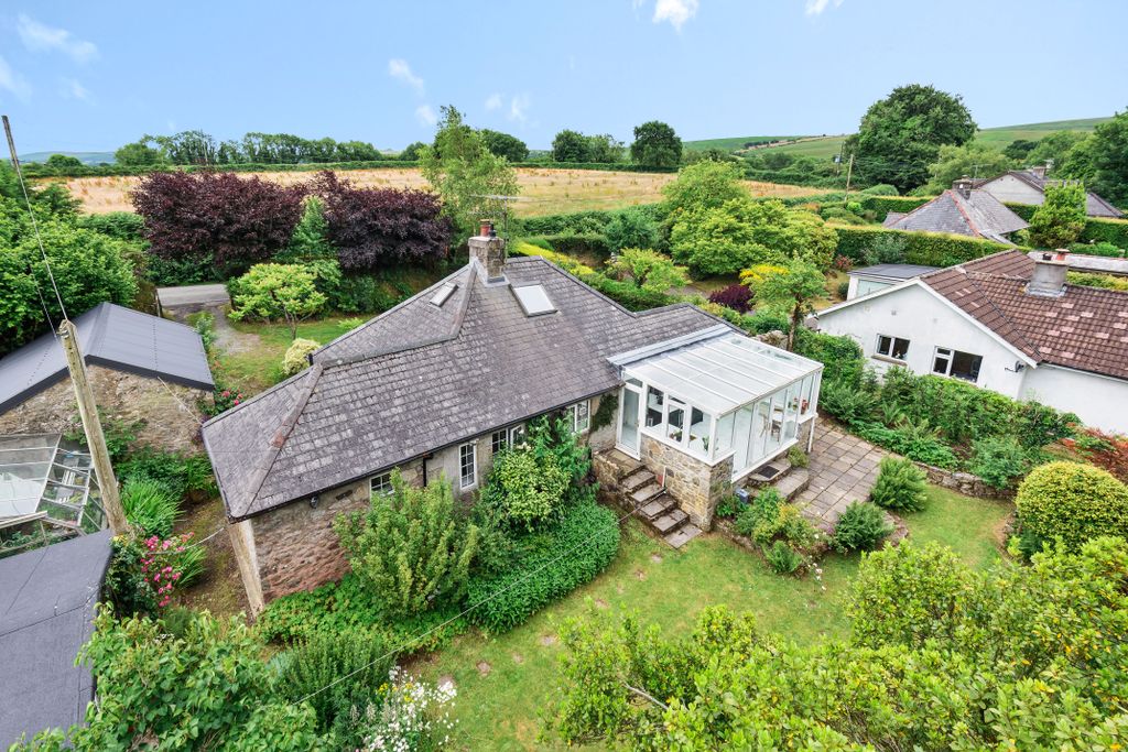 Property photo 1 of 17 870157-(16).Jpg