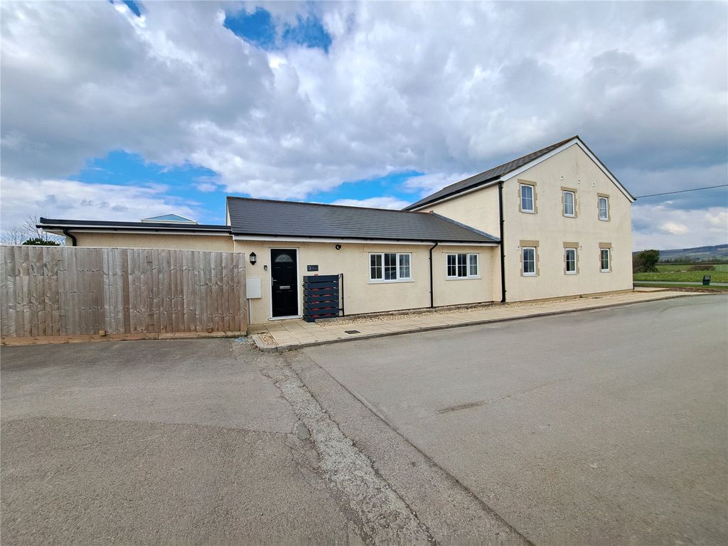 Property photo 1 of 19 Picture No. 24