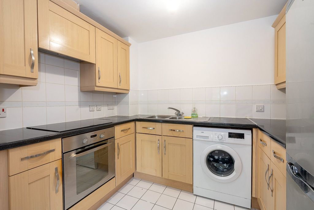 Property photo 2 of 9 Picture No. 03