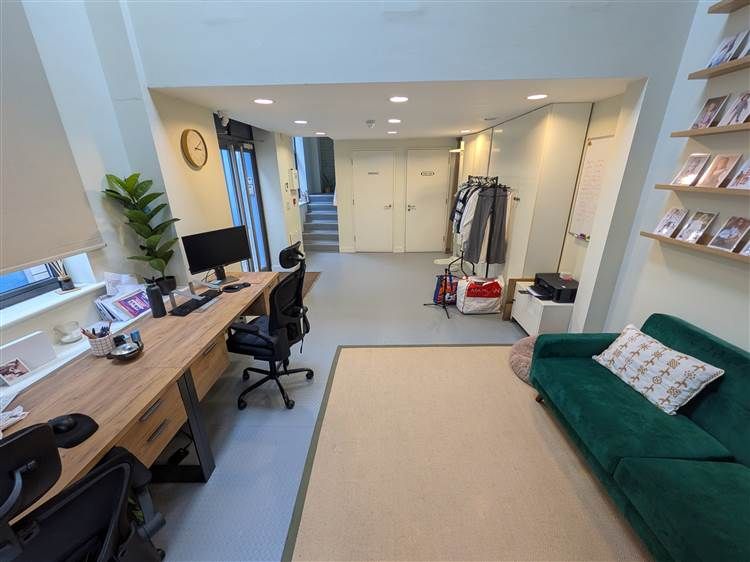 Property photo 2 of 4
