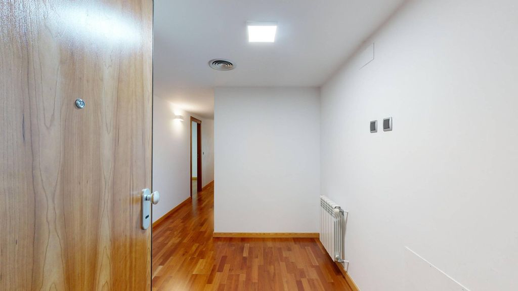 Property photo 3 of 50