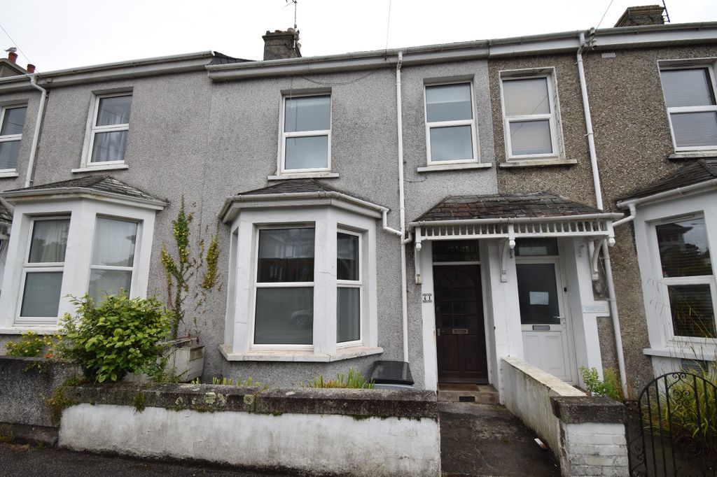 Property photo 3 of 13