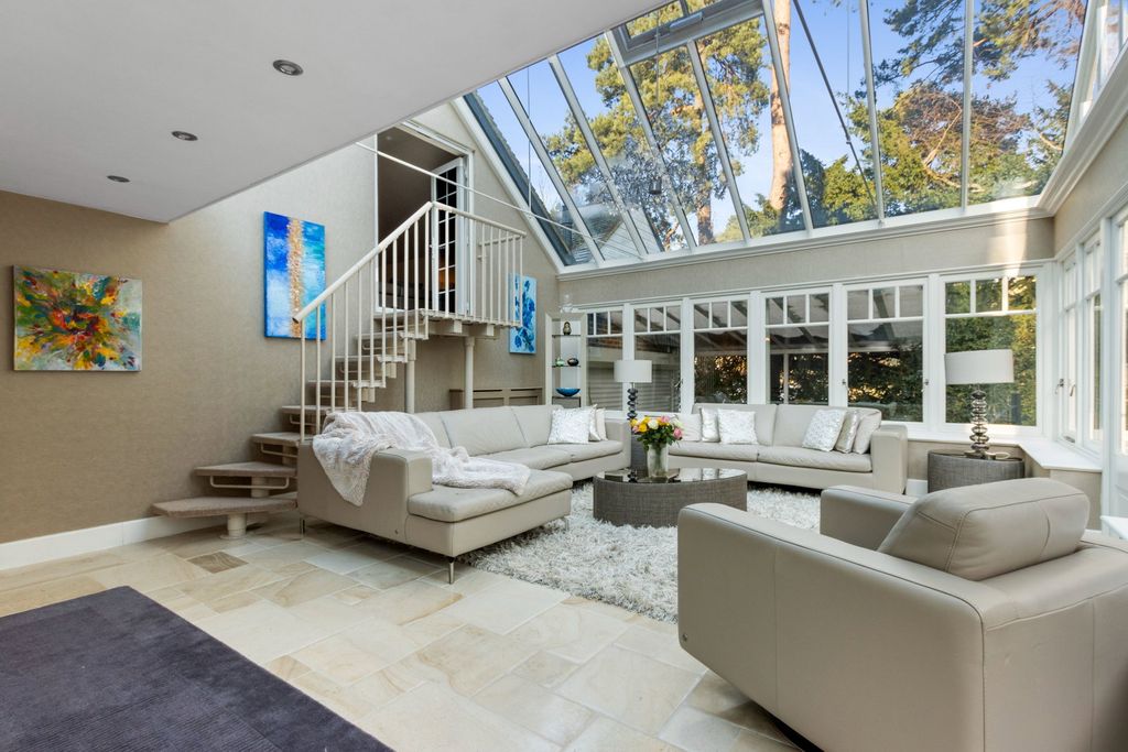 Additional image 2 of 5 bed detached house for salePine Coombe, Croydon CR0