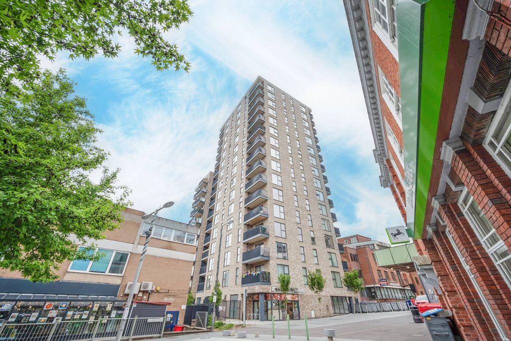 Property photo 1 of 1