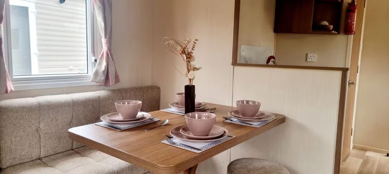 Property photo 2 of 33