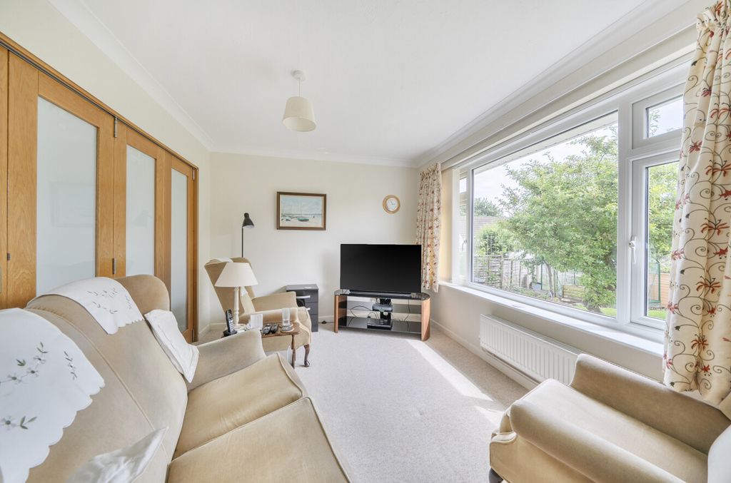 Property photo 3 of 17 1478771-11-6A3019...