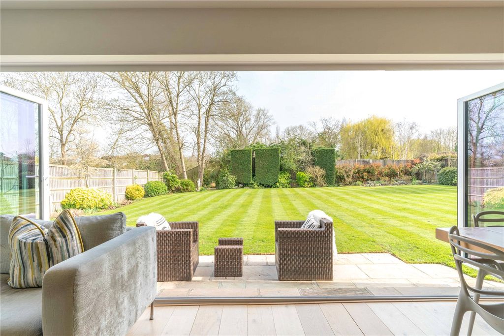 Additional image 23 of 5 bed detached house for saleHigh Road, Loughton, Essex IG10