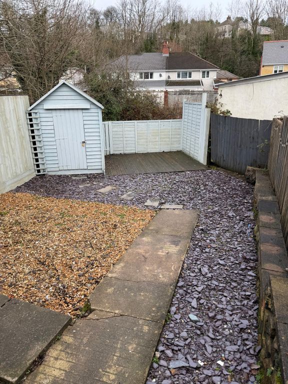 Property photo 3 of 12 Photo 2