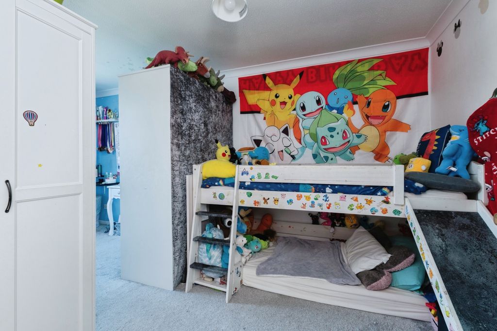 Additional image 20 of 3 bed semi-detached house for saleBronte Avenue, Christchurch BH23