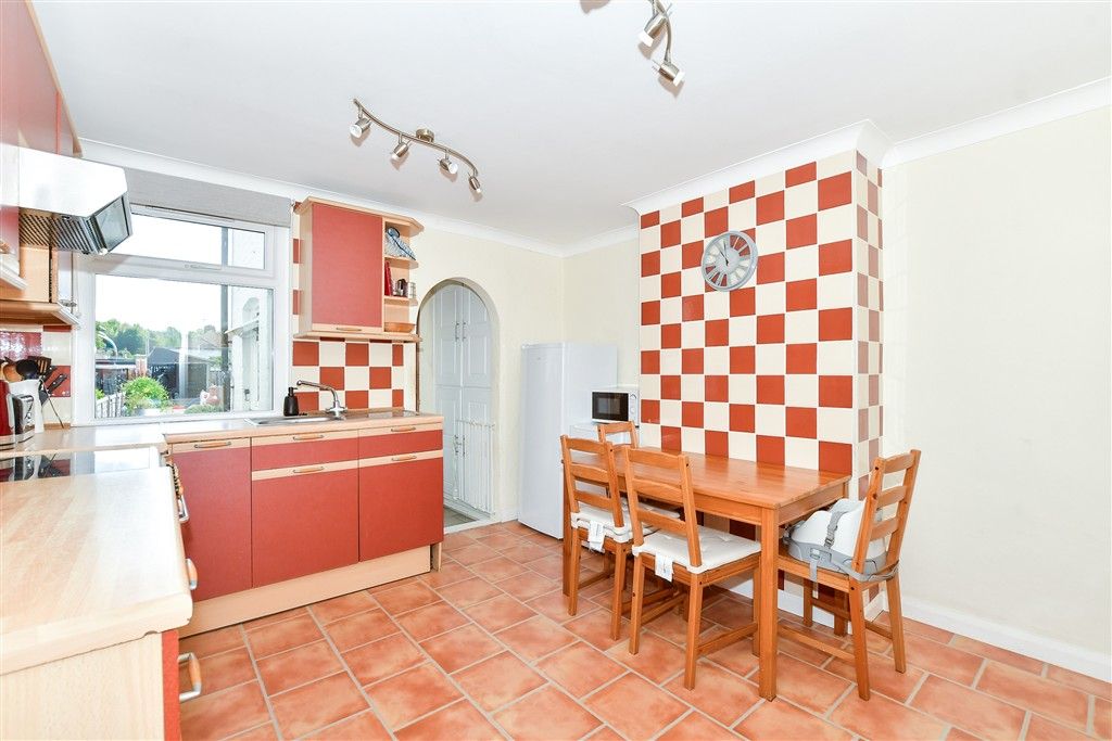 Property photo 3 of 10 Kitchen/Diner