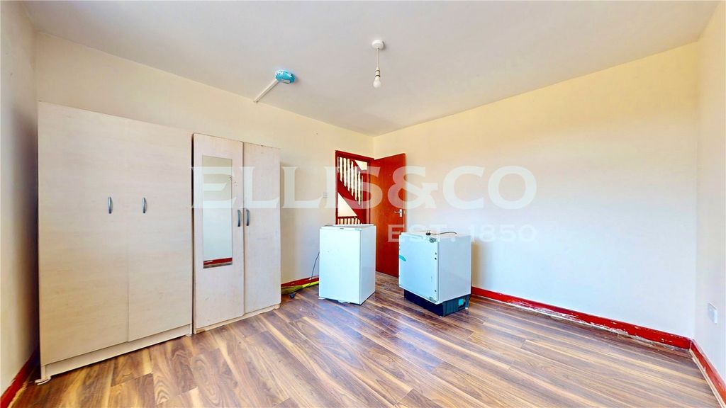 Property photo 3 of 19 Picture No. 19