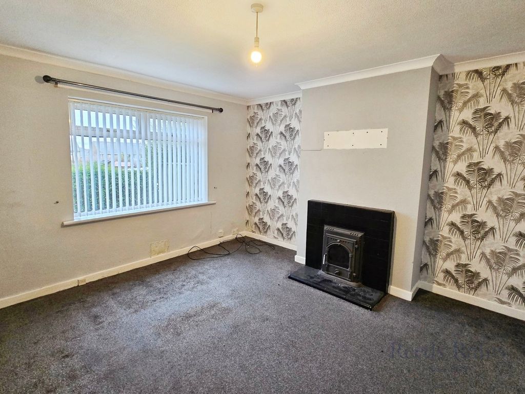 Property photo 2 of 15 Picture No. 16