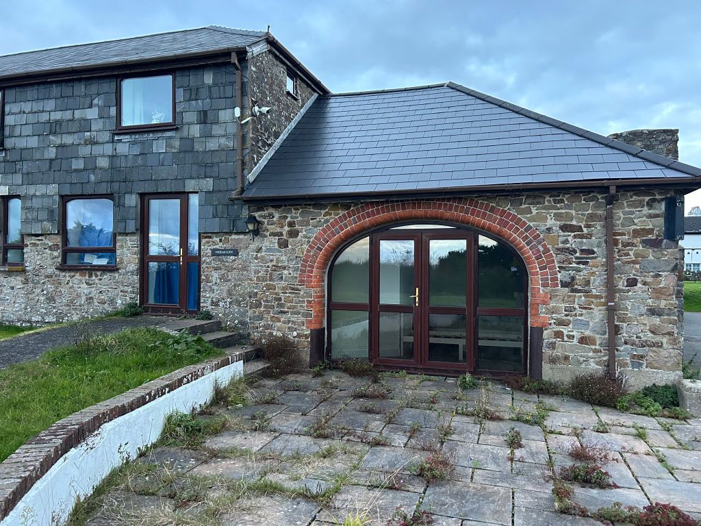 Property photo 3 of 31