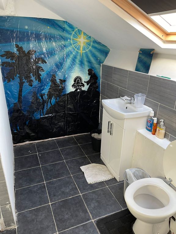 Property photo 3 of 9 Photo 2