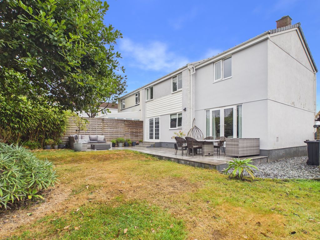 Property photo 1 of 13 Elevation And Garden