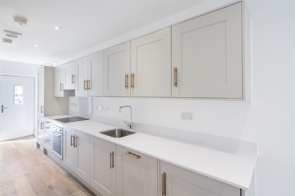 Property photo 2 of 10 _A7R5125-Hdr.Jpg