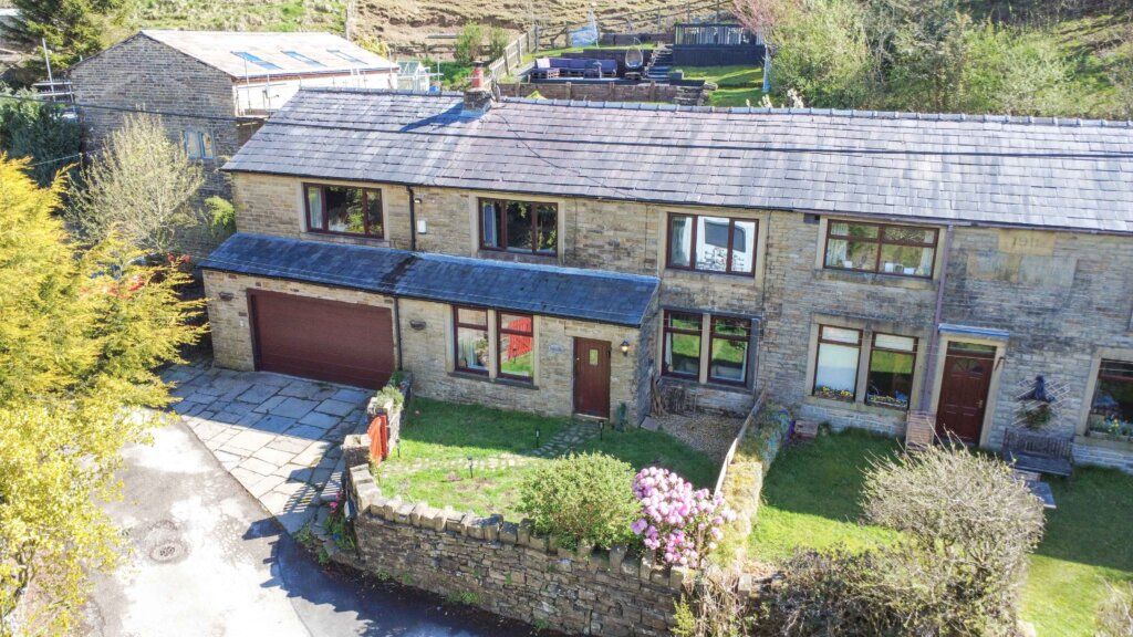 Property photo 3 of 58