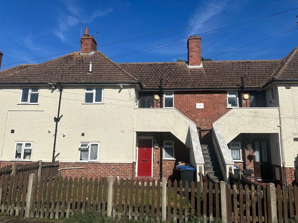 Property photo 1 of 8