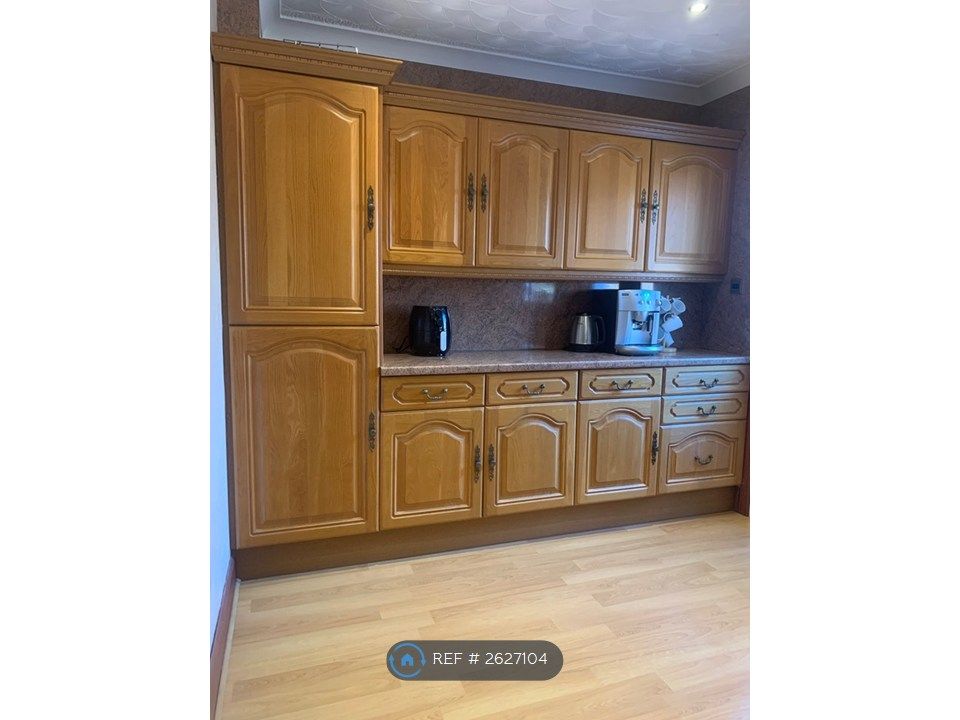 Property photo 2 of 15 Kitchen/Dinner