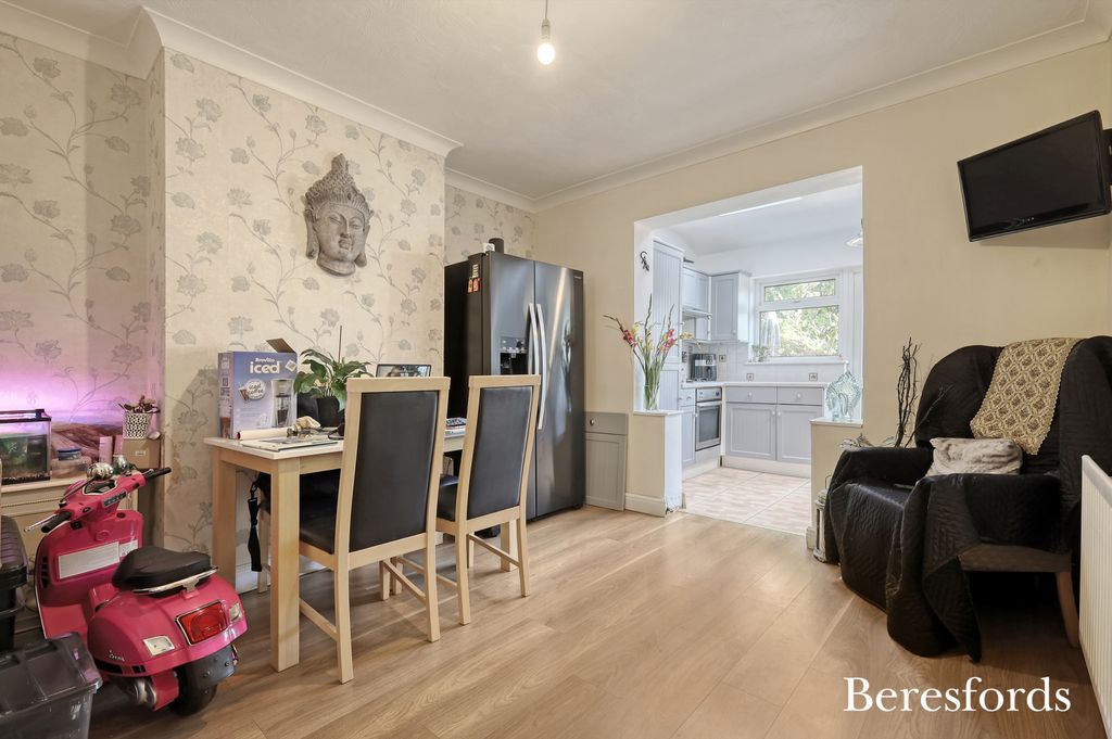 Property photo 3 of 15 Picture No. 06